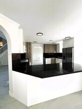 11232 NW 51st Ter in Doral, FL - Building Photo - Building Photo