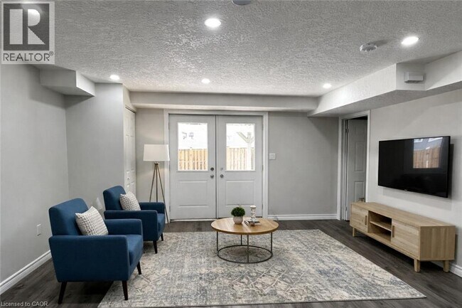 26 Watervale Dr in Kitchener, ON - Building Photo - Building Photo