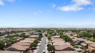 2992 E Ravenswood Dr in Gilbert, AZ - Building Photo - Building Photo