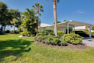 325 Wexford Terrace in Venice, FL - Foto de edificio - Building Photo