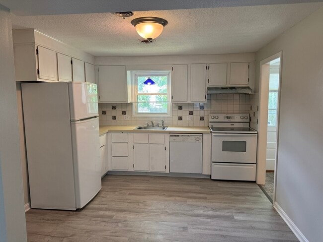 property at 31 Constitution Way