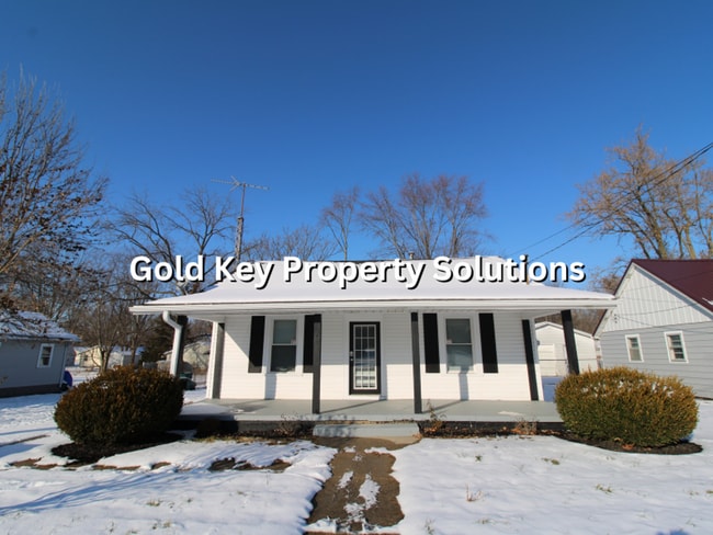 property at 1806 E 18th St