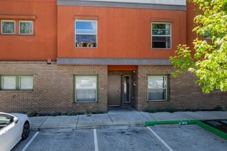 El Paseo Family in San Pablo, CA - Building Photo - Building Photo