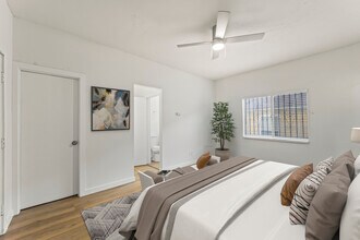 182 W Vernon Ave in Los Angeles, CA - Building Photo - Building Photo