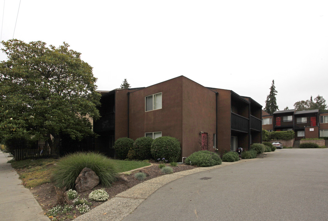 129 Grant St in Santa Cruz, CA - Foto de edificio