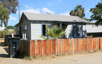 6773 Locust St in Hughson, CA - Building Photo - Building Photo