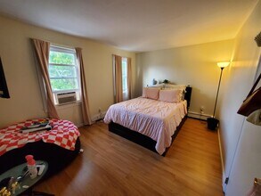 16 Mechanic St in Bayonne, NJ - Building Photo - Building Photo