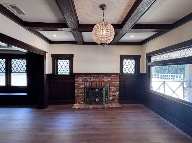 2180 W 31st St in Los Angeles, CA - Building Photo - Building Photo