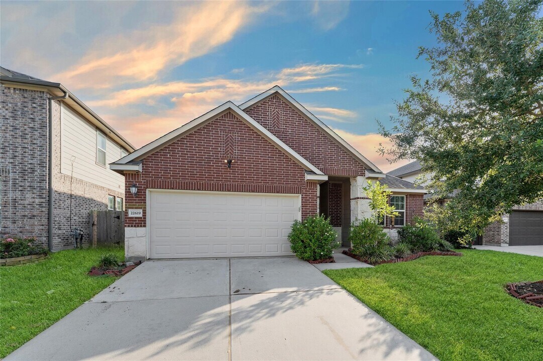 22619 Kenswick Bluff Ln in Tomball, TX - Building Photo