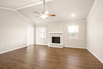 3806 Montego Dr in Baytown, TX - Building Photo - Building Photo