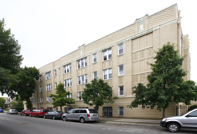 2600 N Kimball Ave in Chicago, IL - Building Photo - Building Photo