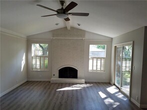 4305 Andalusia Dr in Austin, TX - Building Photo - Building Photo