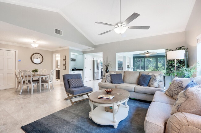 2609 SW Egret Pond Cir in Palm City, FL - Building Photo - Building Photo
