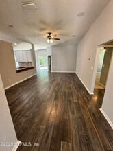 562 S Aberdeenshire Dr in Fruit Cove, FL - Building Photo - Building Photo