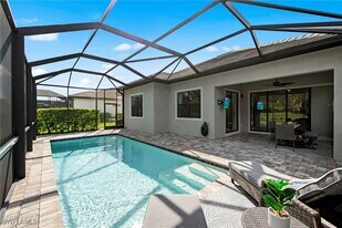 20976 Corkscrew Shores Blvd in Estero, FL - Building Photo