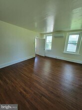 110 Gumbes Rd in Oaks, PA - Building Photo - Building Photo