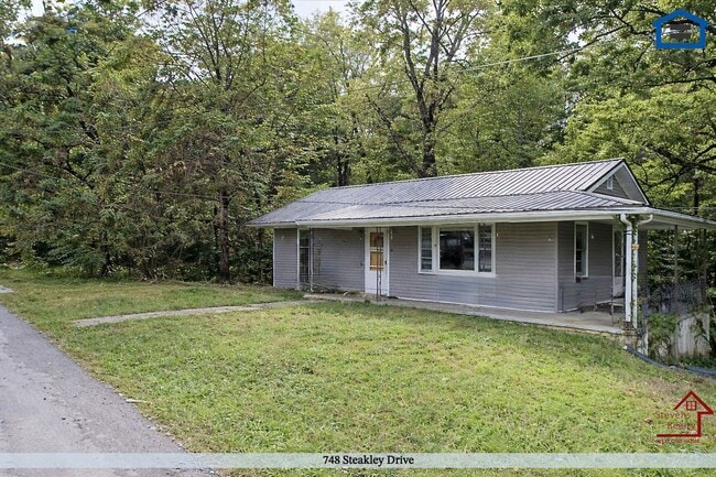 748 Steakley Dr in Cookeville, TN - Building Photo - Building Photo