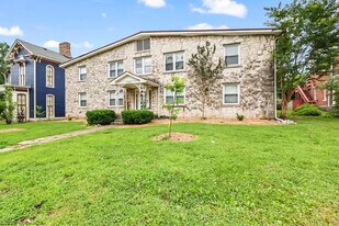 1310 State St in Bowling Green, KY - Building Photo