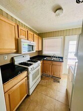 2069 Arlington Ave NE in Atlanta, GA - Building Photo - Building Photo
