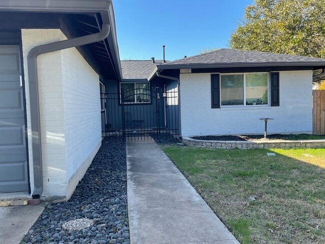 1311 Walnut Ave in Austin, TX - Building Photo - Building Photo