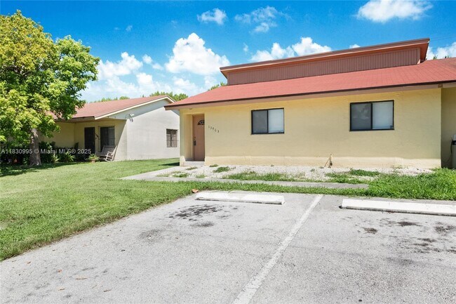 13963 SW 280th Terrace in Homestead, FL - Building Photo - Building Photo