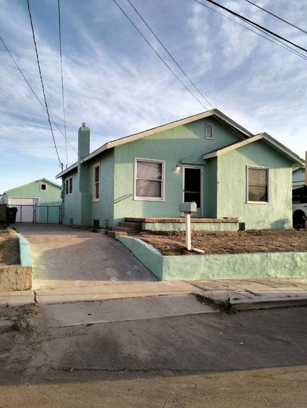property at 709 Valley Ave