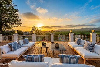 1074 Deseo Ave in Camarillo, CA - Building Photo - Building Photo