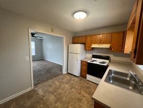 317 Caswell St in Burlington, NC - Building Photo - Building Photo