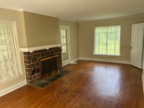 85 Continental Dr in Rochester, NY - Building Photo - Building Photo