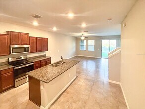 8078 Rolling Shell Trail in Wesley Chapel, FL - Building Photo - Building Photo