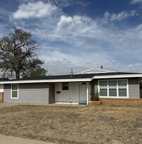 1711 Doran Dr in Odessa, TX - Building Photo