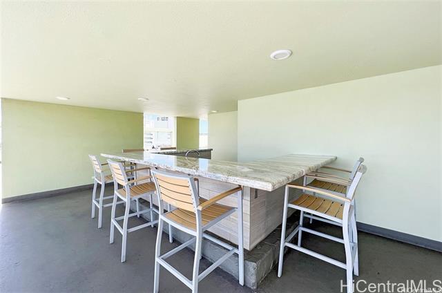 2452 Tusitala St in Honolulu, HI - Building Photo - Building Photo