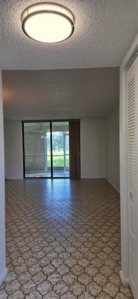 7350 NW 18th St in Margate, FL - Building Photo - Building Photo