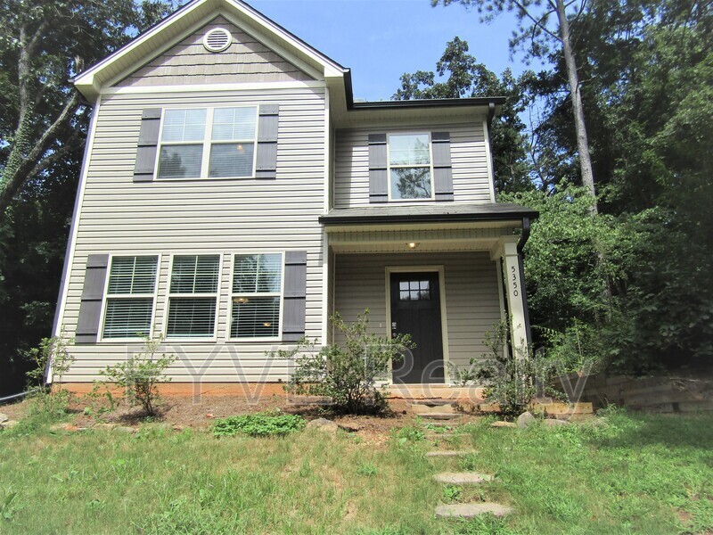 5350 Tomahawk Terrace in Gainesville, GA - Building Photo