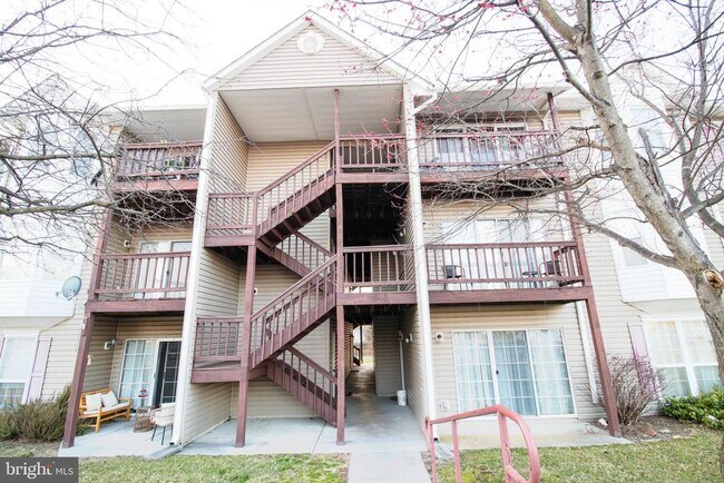 102 Timberlake Terrace