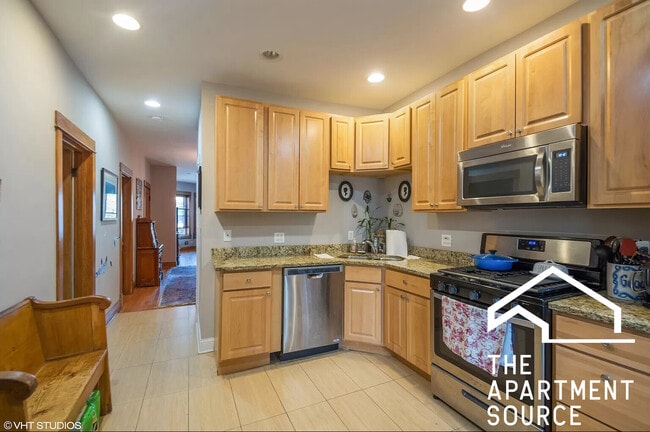 2509 W Diversey Ave, Unit 2