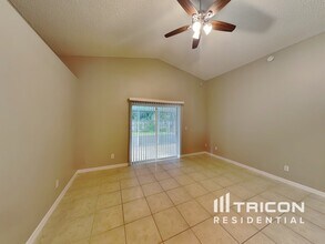 308 Heritage Estates Ln in DeLand, FL - Building Photo - Building Photo