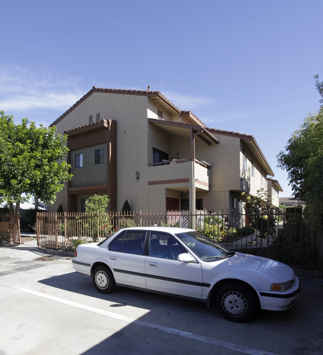 8872 Hoffman St in Buena Park, CA - Foto de edificio