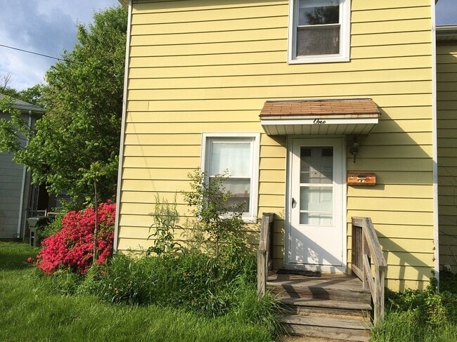 1 Bassett Pl in Newark, DE - Foto de edificio - Building Photo