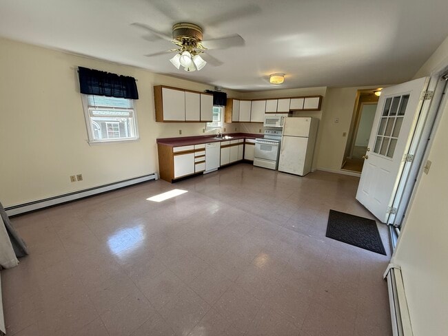 5 Norton Way, Unit Lakefront 1 Bdr. Apt.