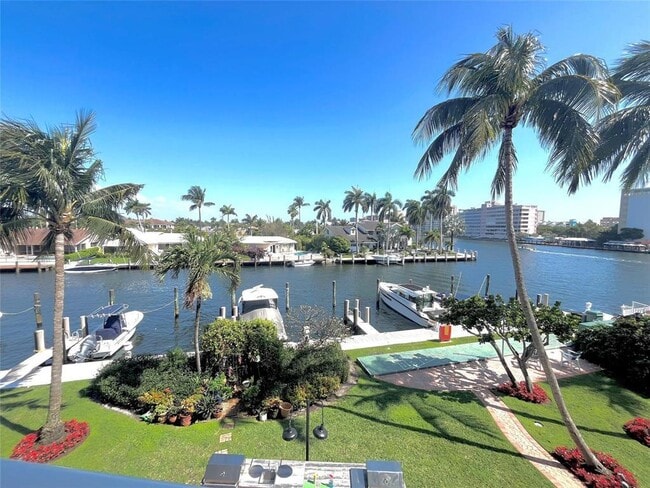 property at 140 NE 28th Ave