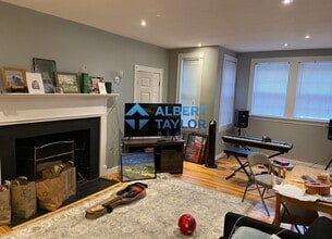 82 Phillips St, Unit 82 in Boston, MA - Building Photo - Building Photo