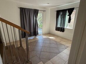 2821 San Ardo Way in Belmont, CA - Building Photo - Building Photo