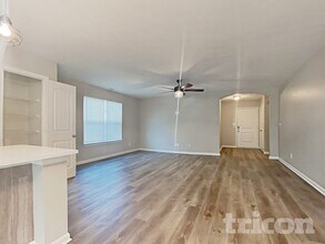 7952 Apalachee Dr, Unit 9103 in Indianapolis, IN - Building Photo - Building Photo