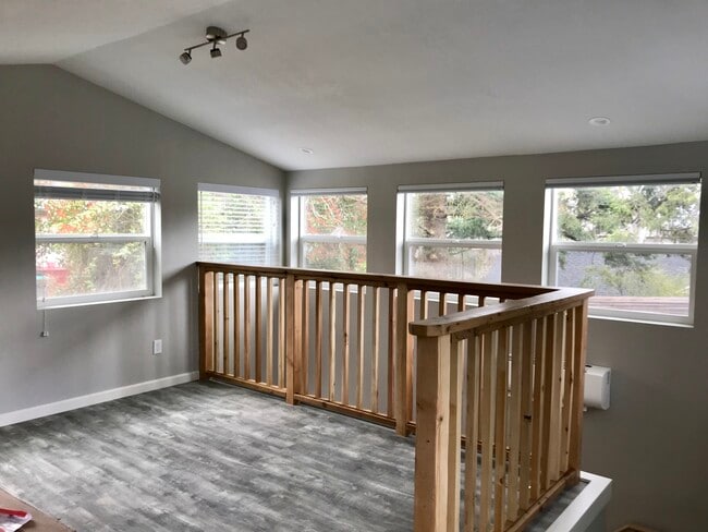 property at 533 Rock St