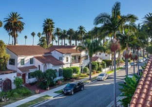 103 Chapala St in Santa Barbara, CA - Building Photo - Building Photo