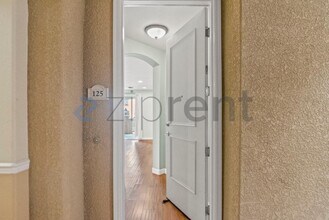 3385 Dublin Blvd in Dublin, CA - Foto de edificio - Building Photo