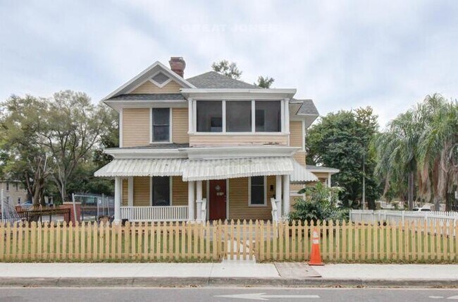 301 E Palm Ave-Unit -Apt B in Tampa, FL - Building Photo - Building Photo