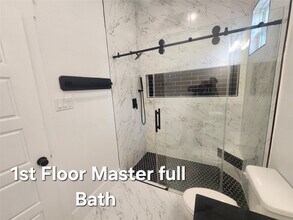 1313 Gary Ave in Pasadena, TX - Building Photo - Building Photo