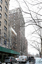 Oxford Apartments in New York, NY - Building Photo - Building Photo